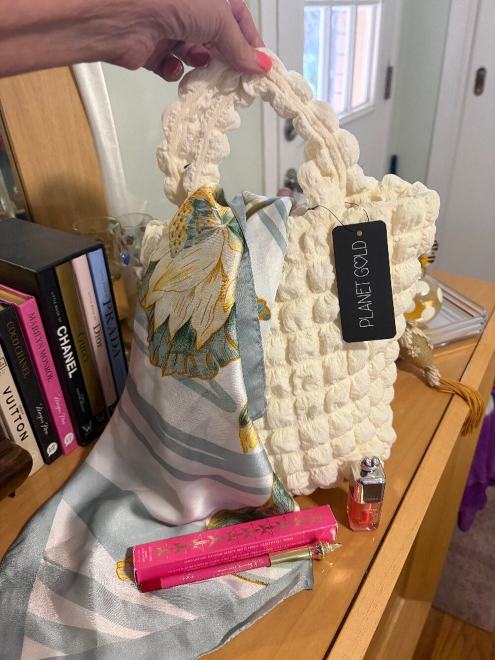 GORGEOUS BUNDLE PLANET GOLD PUFFY SMALL TOTE WITH SCARF AND MORE